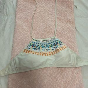 Halter bikini top